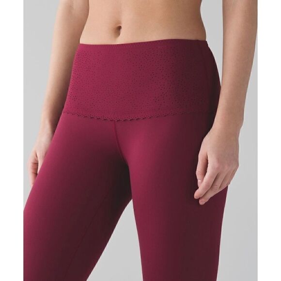 Lululemon Free Spirit Pant in Rosewood - Picture 2 of 10